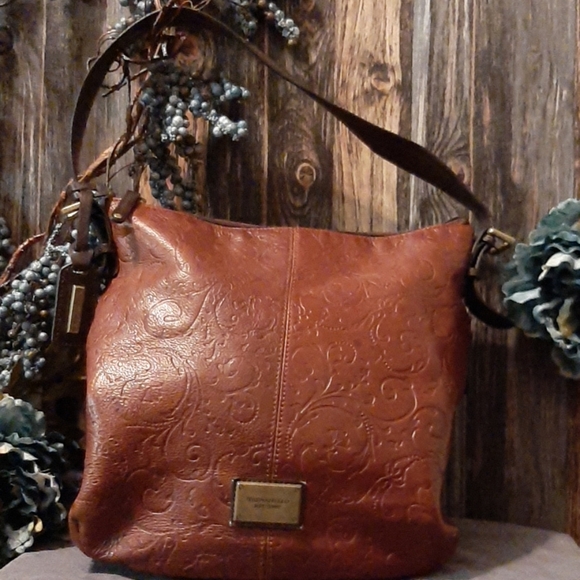 Tignanello Handbags - Tignanello Brown Shoulder Bag Purse EUC Clean!